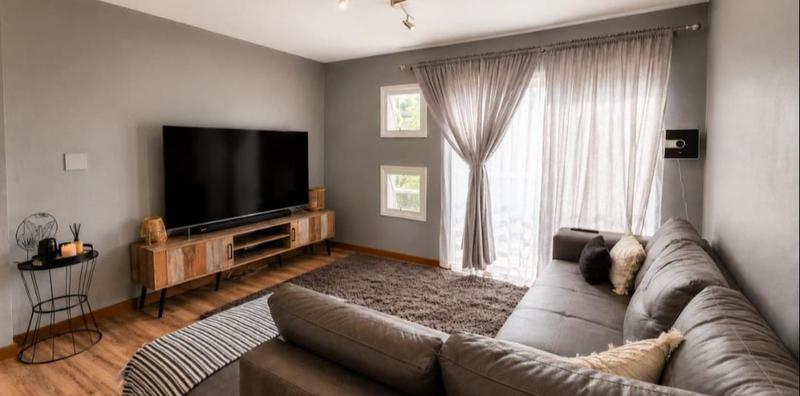 2 Bedroom Property for Sale in Verwoerdpark Gauteng