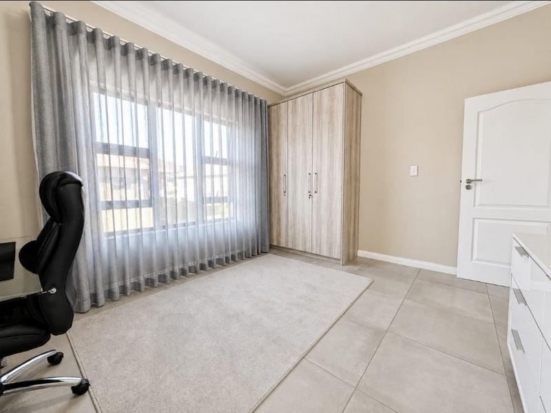 3 Bedroom Property for Sale in Eye of Africa Gauteng