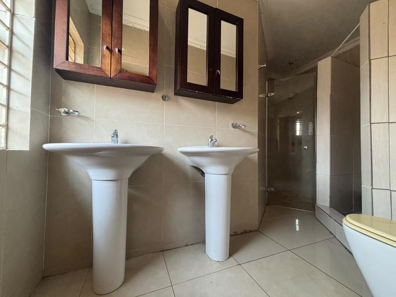 7 Bedroom Property for Sale in Westdene Gauteng