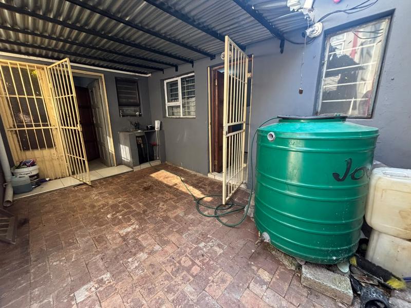 7 Bedroom Property for Sale in Westdene Gauteng