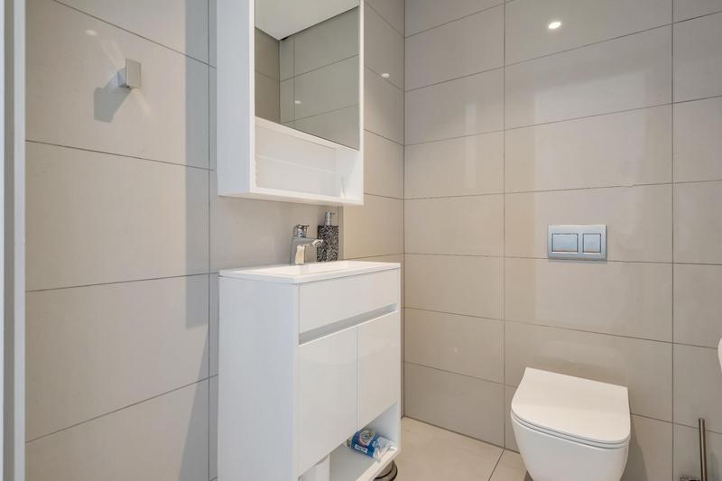 To Let 2 Bedroom Property for Rent in Rosebank Gauteng