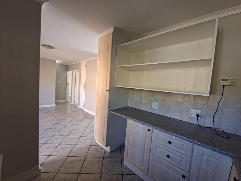 To Let 2 Bedroom Property for Rent in Wapadrand Gauteng