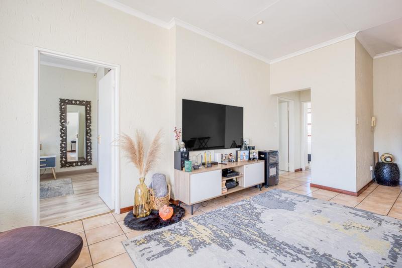 2 Bedroom Property for Sale in Edenburg Gauteng