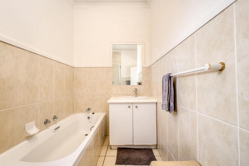 2 Bedroom Property for Sale in Edenburg Gauteng