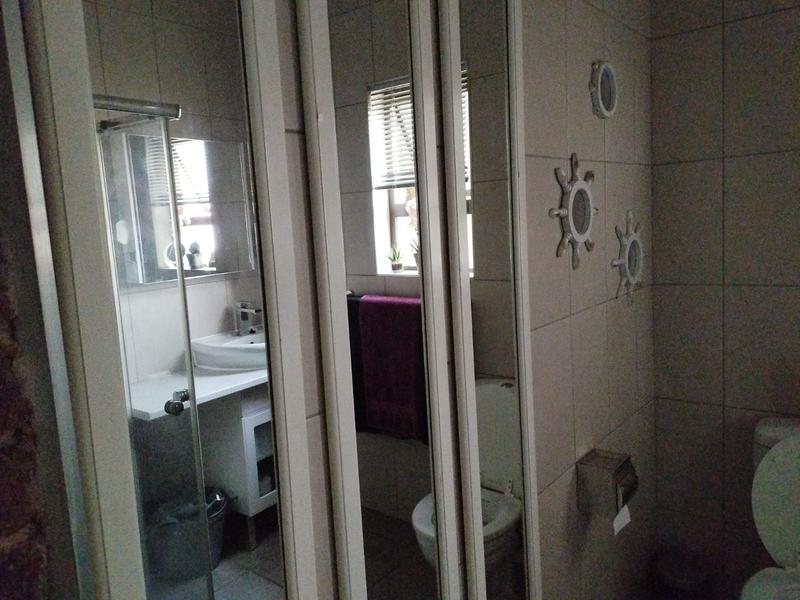 1 Bedroom Property for Sale in Vanderbijlpark SE 4 Gauteng