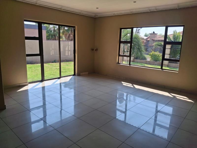 To Let 4 Bedroom Property for Rent in Vanderbijlpark SE 8 Gauteng