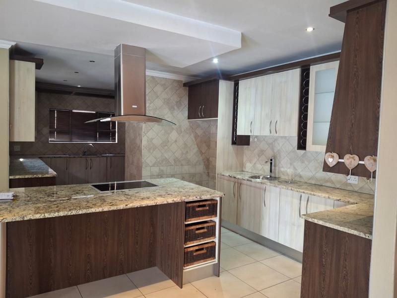 To Let 4 Bedroom Property for Rent in Vanderbijlpark SE 8 Gauteng