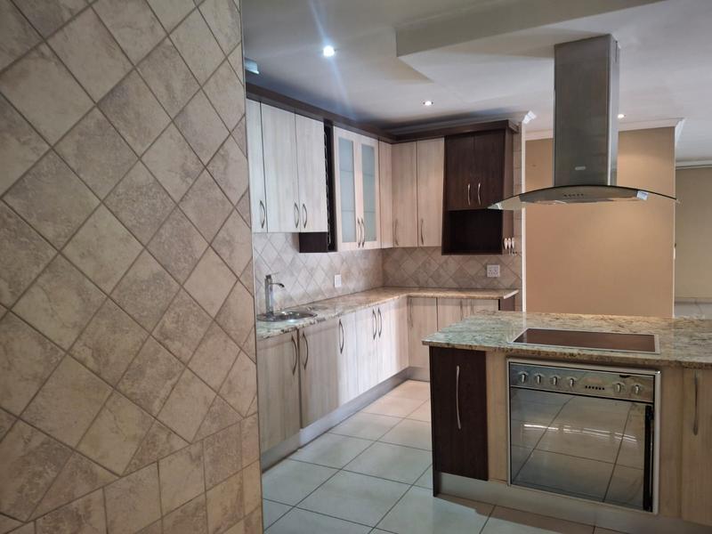 To Let 4 Bedroom Property for Rent in Vanderbijlpark SE 8 Gauteng