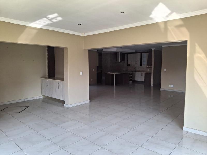 To Let 4 Bedroom Property for Rent in Vanderbijlpark SE 8 Gauteng