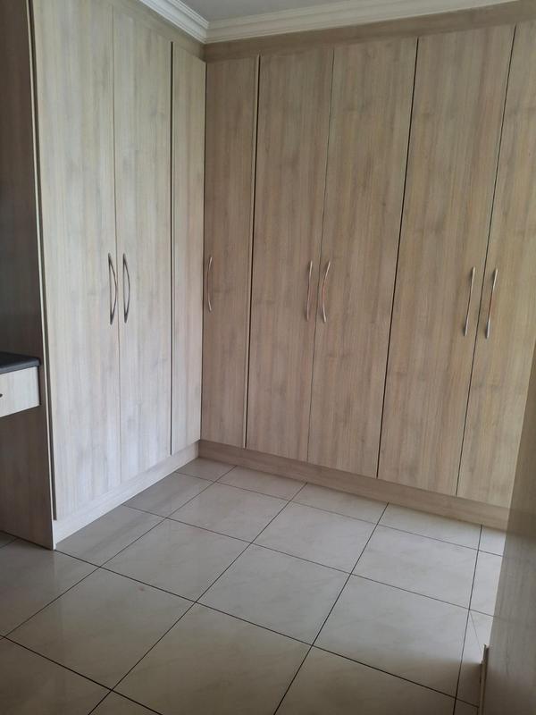 To Let 4 Bedroom Property for Rent in Vanderbijlpark SE 8 Gauteng