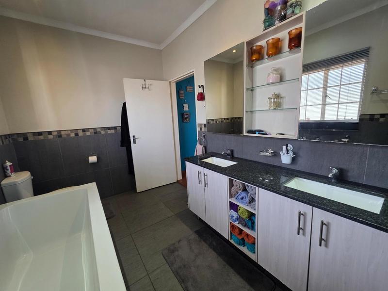 3 Bedroom Property for Sale in Hazelpark Gauteng