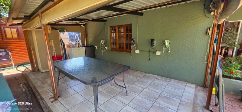 3 Bedroom Property for Sale in Sinoville Gauteng
