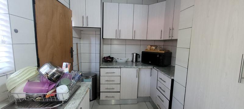 3 Bedroom Property for Sale in Brackendowns Gauteng