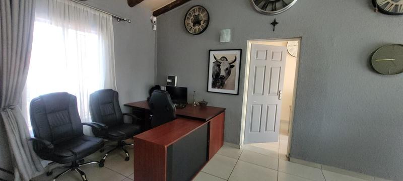 3 Bedroom Property for Sale in Brackendowns Gauteng