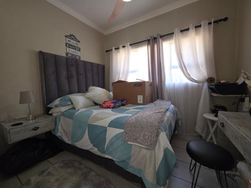 7 Bedroom Property for Sale in Brackenhurst Gauteng