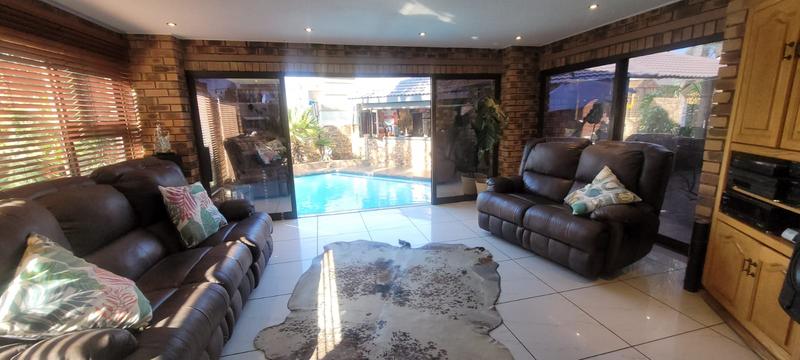 4 Bedroom Property for Sale in Meyersdal Gauteng