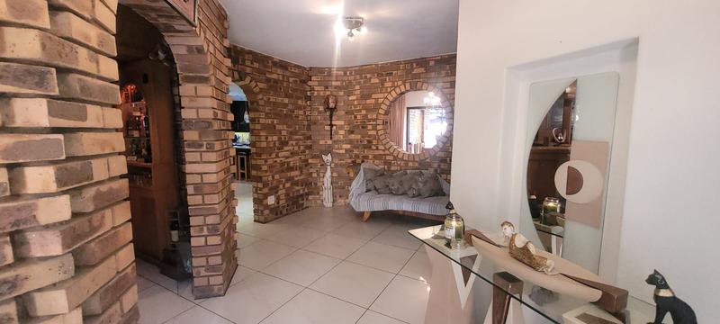 4 Bedroom Property for Sale in Meyersdal Gauteng