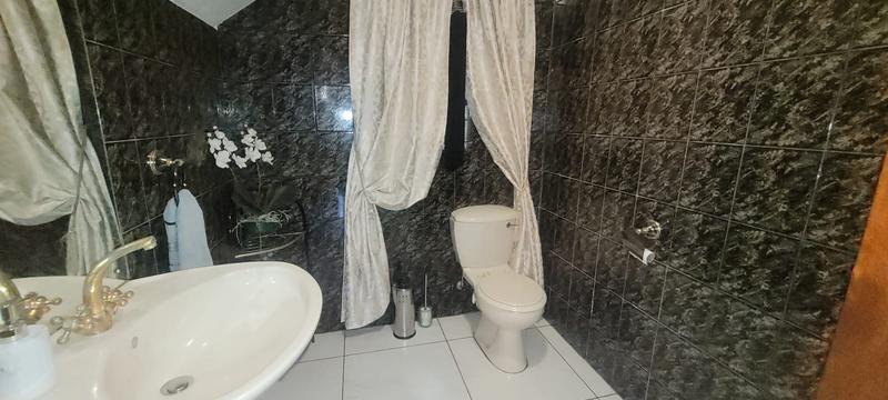 4 Bedroom Property for Sale in Meyersdal Gauteng
