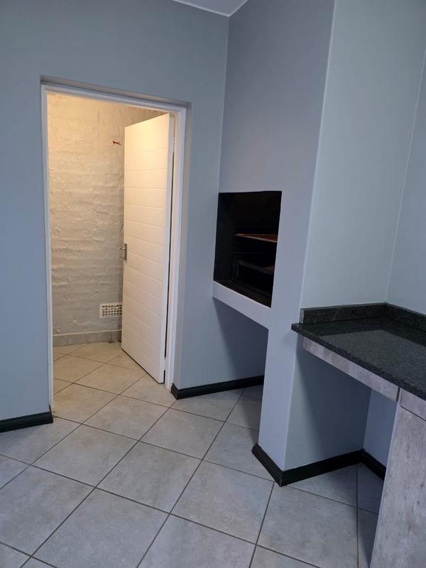 2 Bedroom Property for Sale in Norton Home Estate AH Gauteng