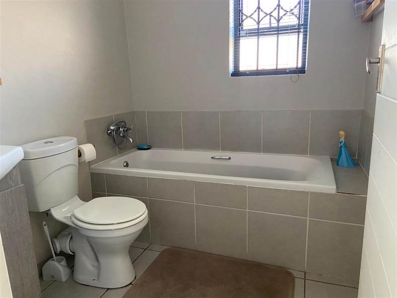 2 Bedroom Property for Sale in Rynfield Gauteng
