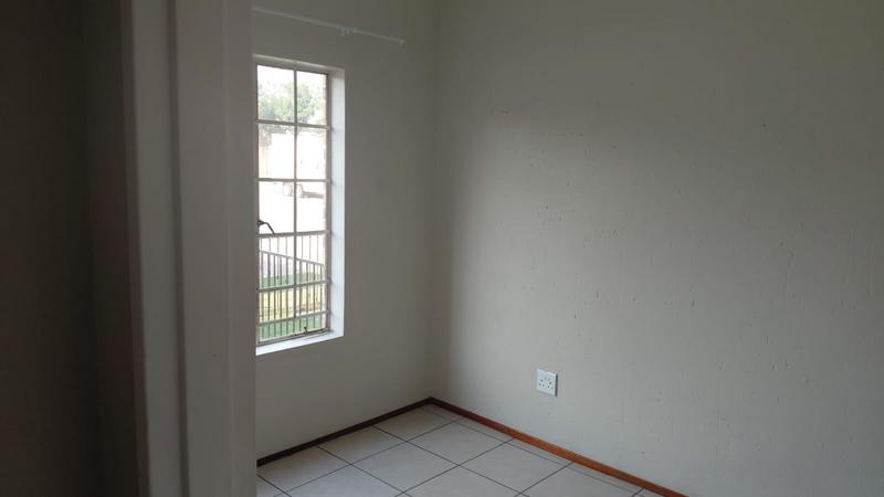 2 Bedroom Property for Sale in Comet Gauteng
