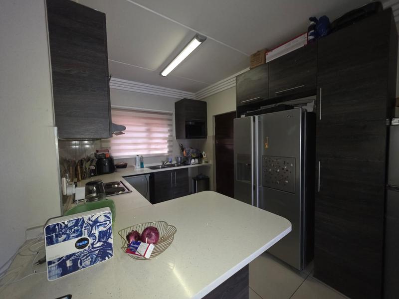 3 Bedroom Property for Sale in Eveleigh Gauteng