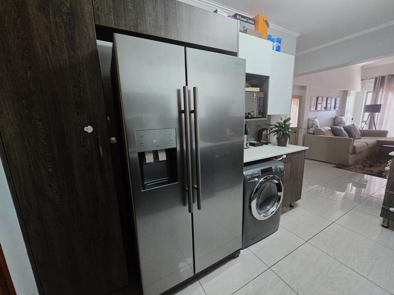 3 Bedroom Property for Sale in Glen Marais Gauteng