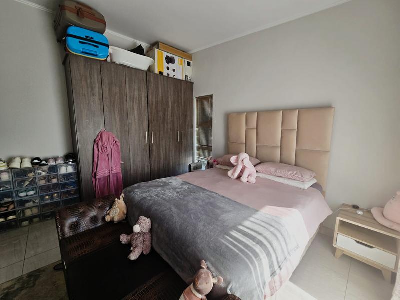 3 Bedroom Property for Sale in Glen Marais Gauteng