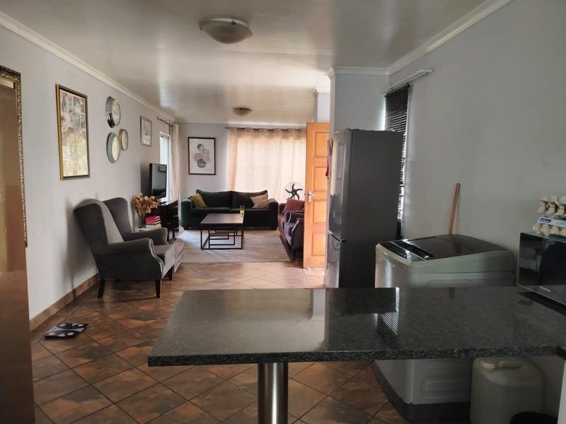 2 Bedroom Property for Sale in Cresta Gauteng