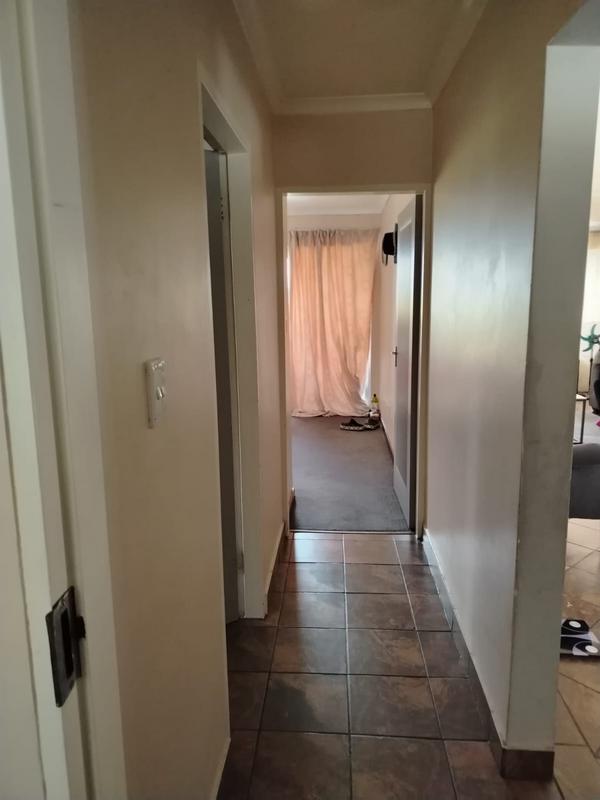 2 Bedroom Property for Sale in Cresta Gauteng