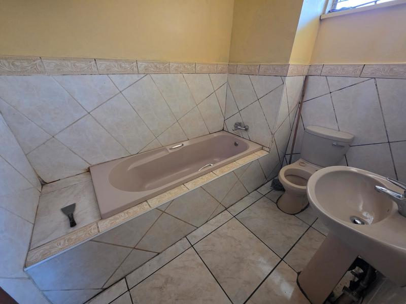 1 Bedroom Property for Sale in Benoni Gauteng