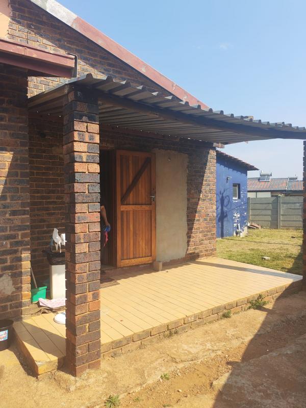 3 Bedroom Property for Sale in Mid Ennerdale Gauteng