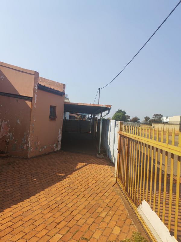 3 Bedroom Property for Sale in Mid Ennerdale Gauteng