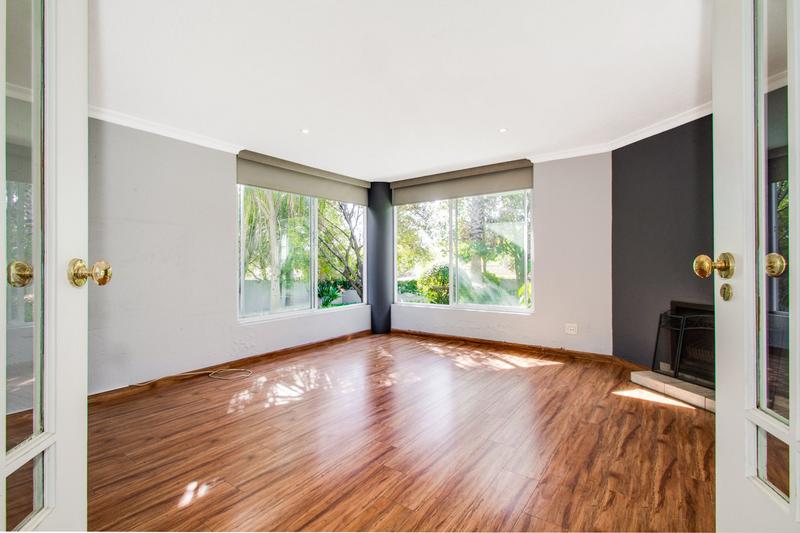 To Let 4 Bedroom Property for Rent in Dainfern Golf Estate Gauteng