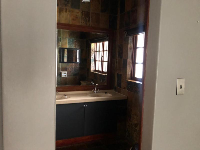 6 Bedroom Property for Sale in Amandasig Gauteng
