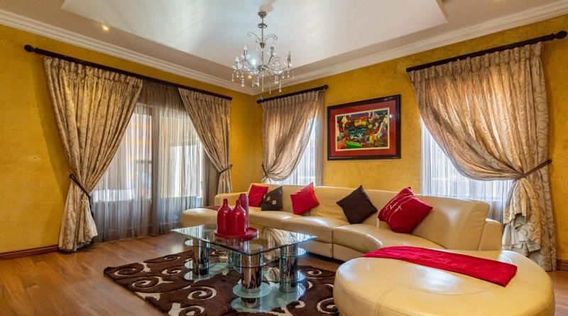 5 Bedroom Property for Sale in Magaliesberg Country Estate Gauteng
