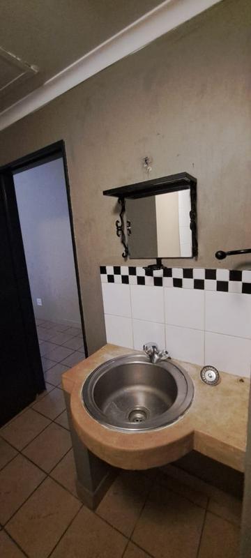 1 Bedroom Property for Sale in Braamfontein Gauteng