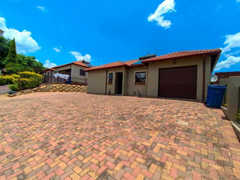 3 Bedroom Property for Sale in Heatherview Gauteng