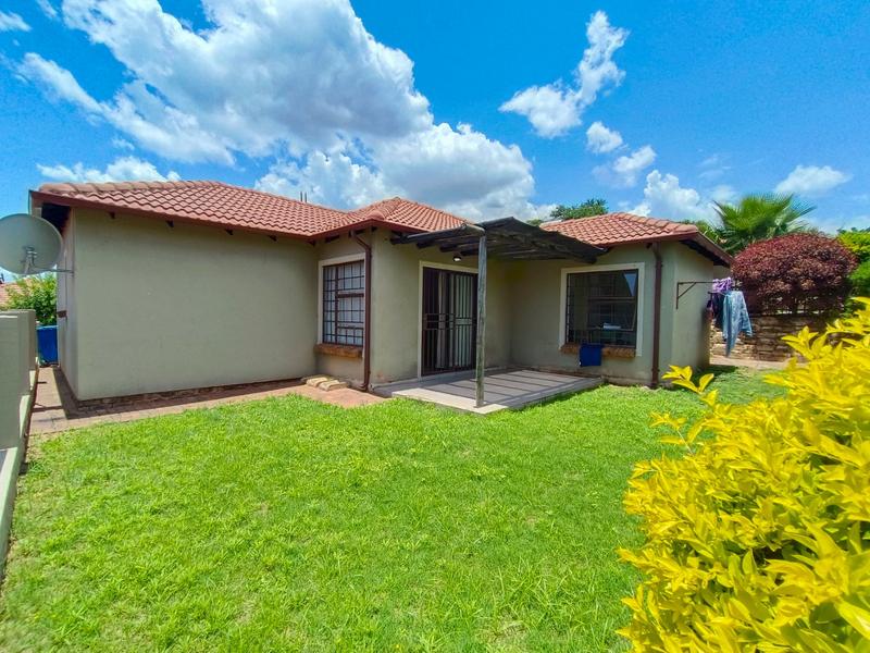 3 Bedroom Property for Sale in Heatherview Gauteng