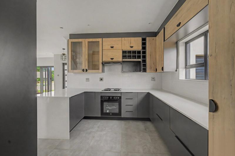 3 Bedroom Property for Sale in Heatherview Gauteng