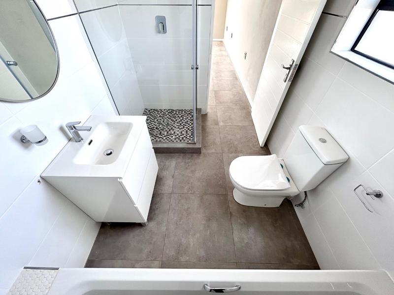 3 Bedroom Property for Sale in Heatherview Gauteng
