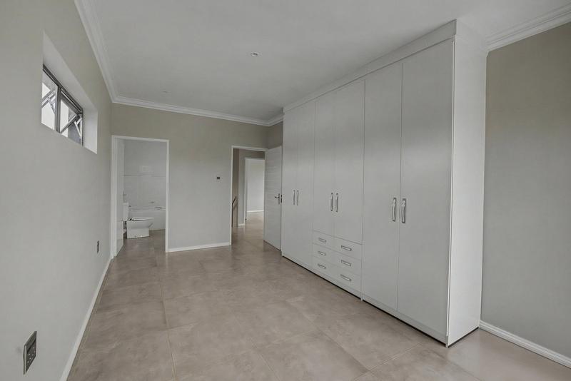 3 Bedroom Property for Sale in Heatherview Gauteng