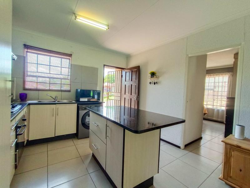 3 Bedroom Property for Sale in Heatherview Gauteng