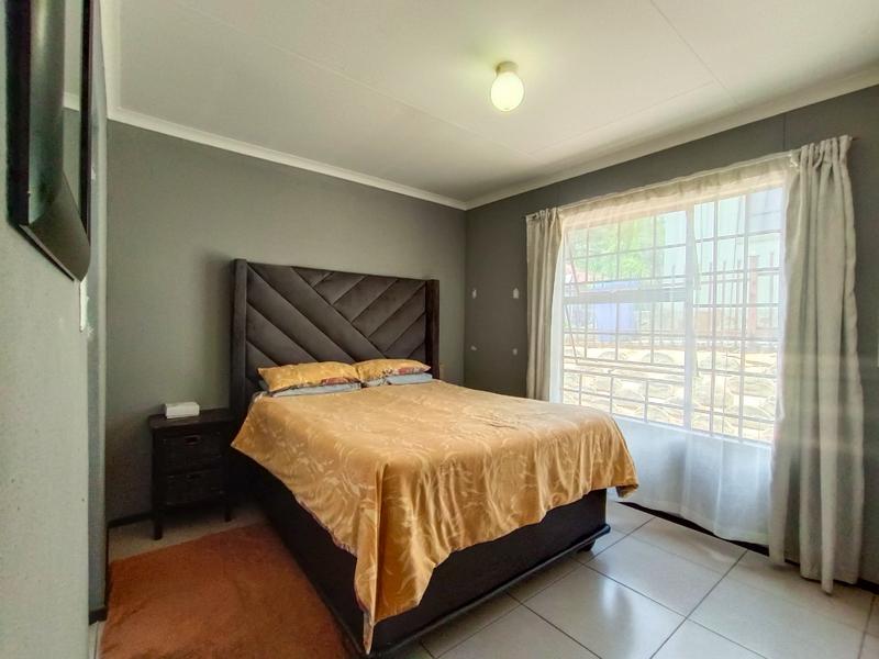 3 Bedroom Property for Sale in Heatherview Gauteng
