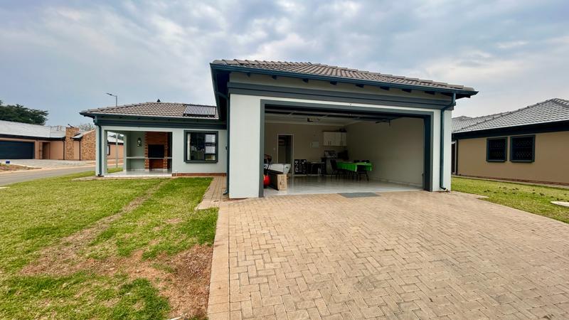 3 Bedroom Property for Sale in Heatherview Gauteng