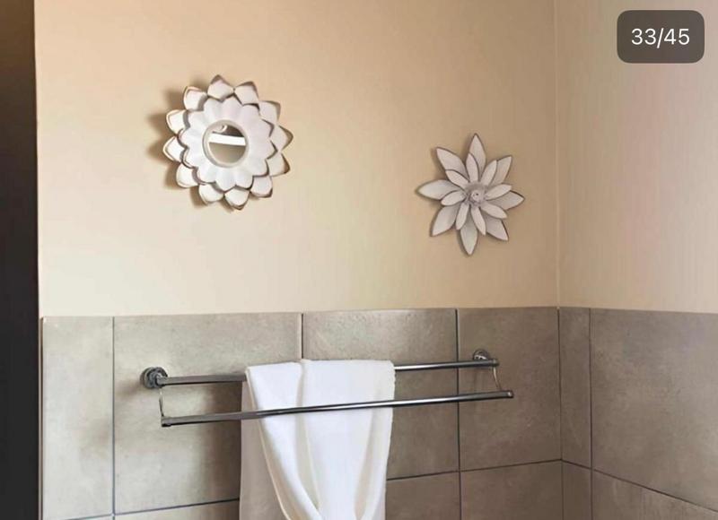 3 Bedroom Property for Sale in Kosmosdal Gauteng