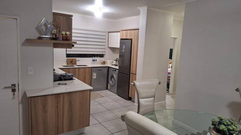 2 Bedroom Property for Sale in Kyalami Ah Gauteng