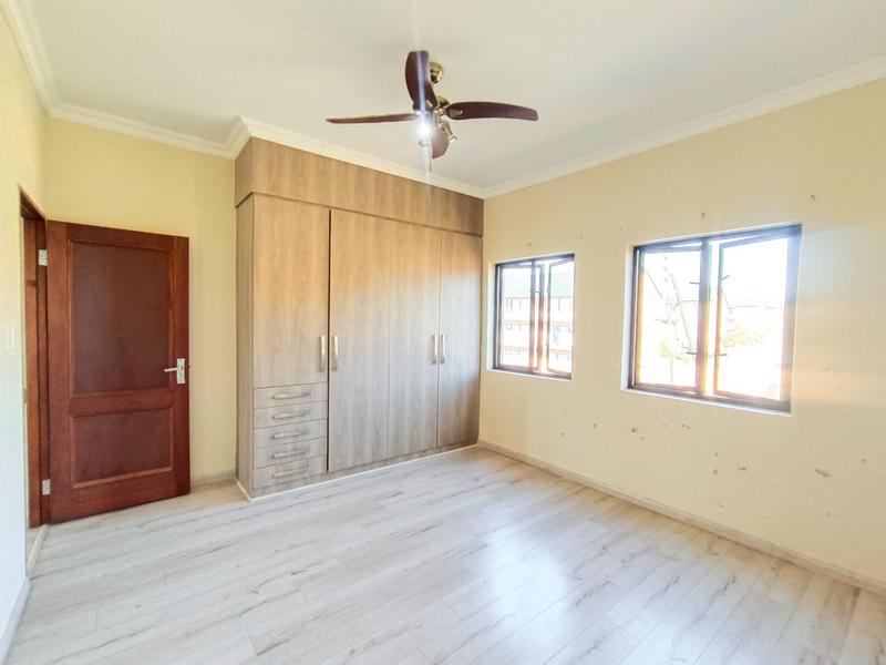 3 Bedroom Property for Sale in Olympus AH Gauteng