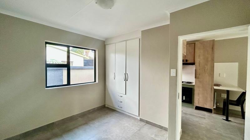 2 Bedroom Property for Sale in Pretoria North Gauteng