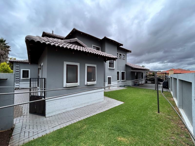 5 Bedroom Property for Sale in Savannah Country Estate Gauteng